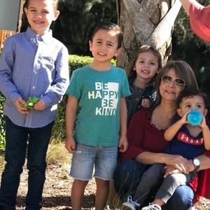 Meet your Posher, Carmenza